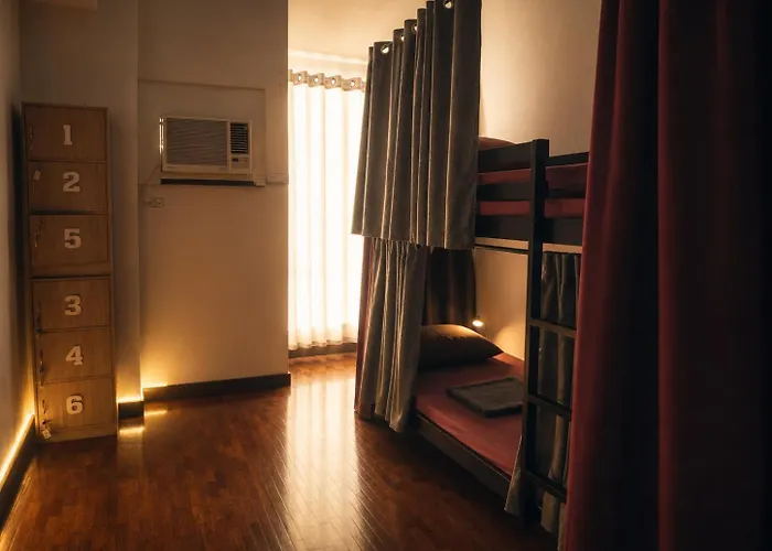 Habitación en casa particular Relief Transit Flexible Check-in, Qbee Pasay *
